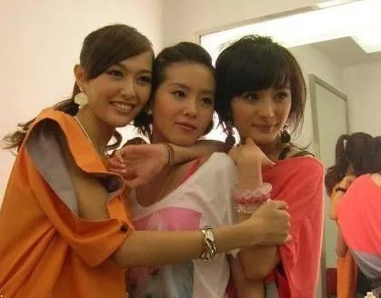 杨幂是不是又回到以前的样子了,杨幂其实大家都不容易互相理解吧