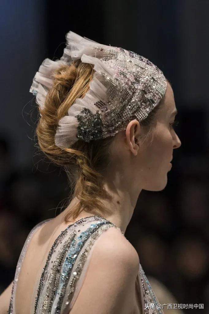 打造巴掌小脸原来这么简单啊