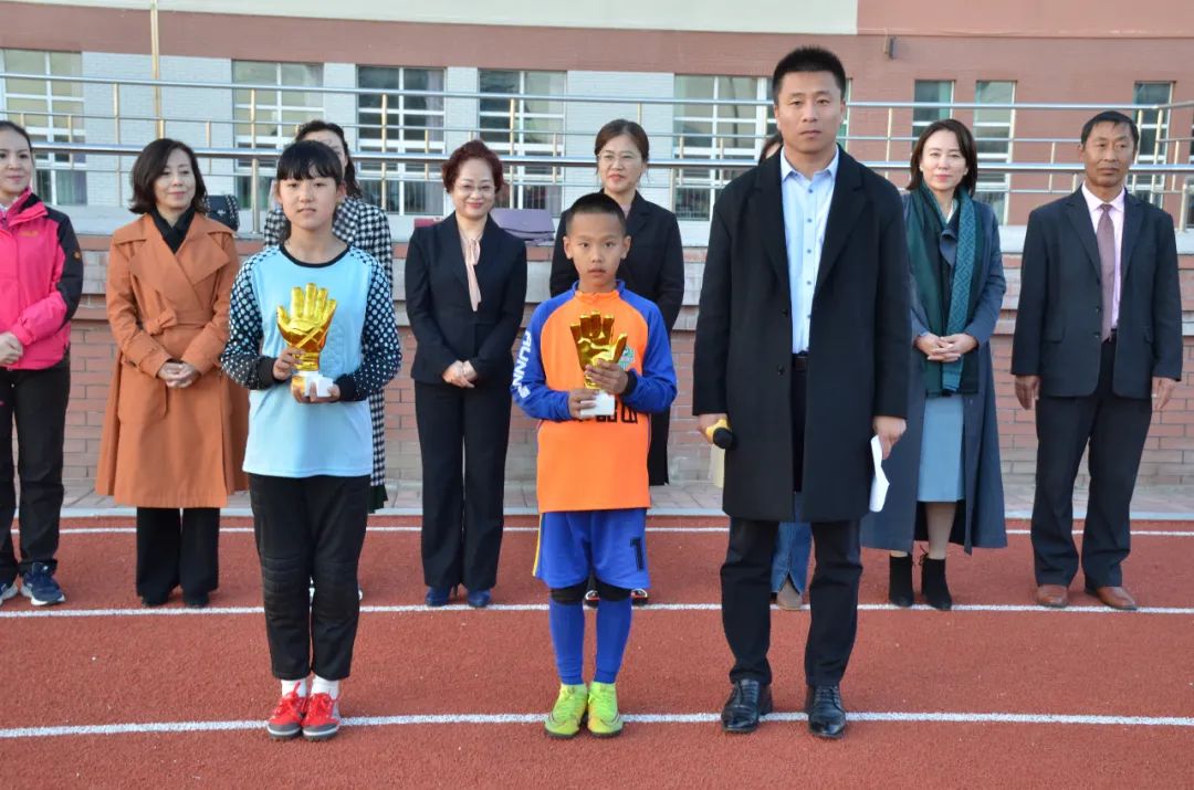 2020年营口西市区小学生足球赛落下帷幕，冠军究竟花落谁家？