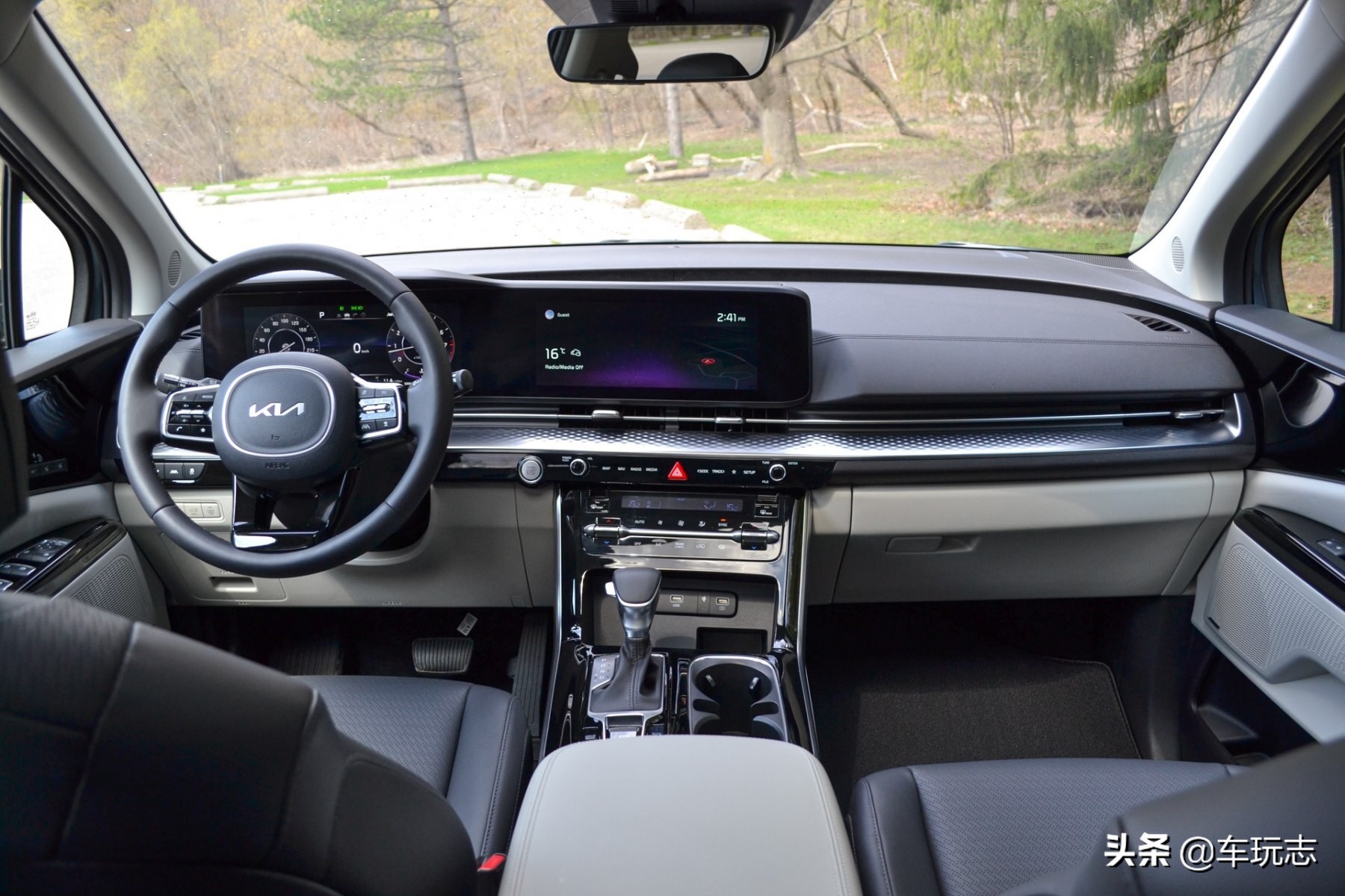 起亚嘉华2022新款图片,新款起亚嘉华商务车图片