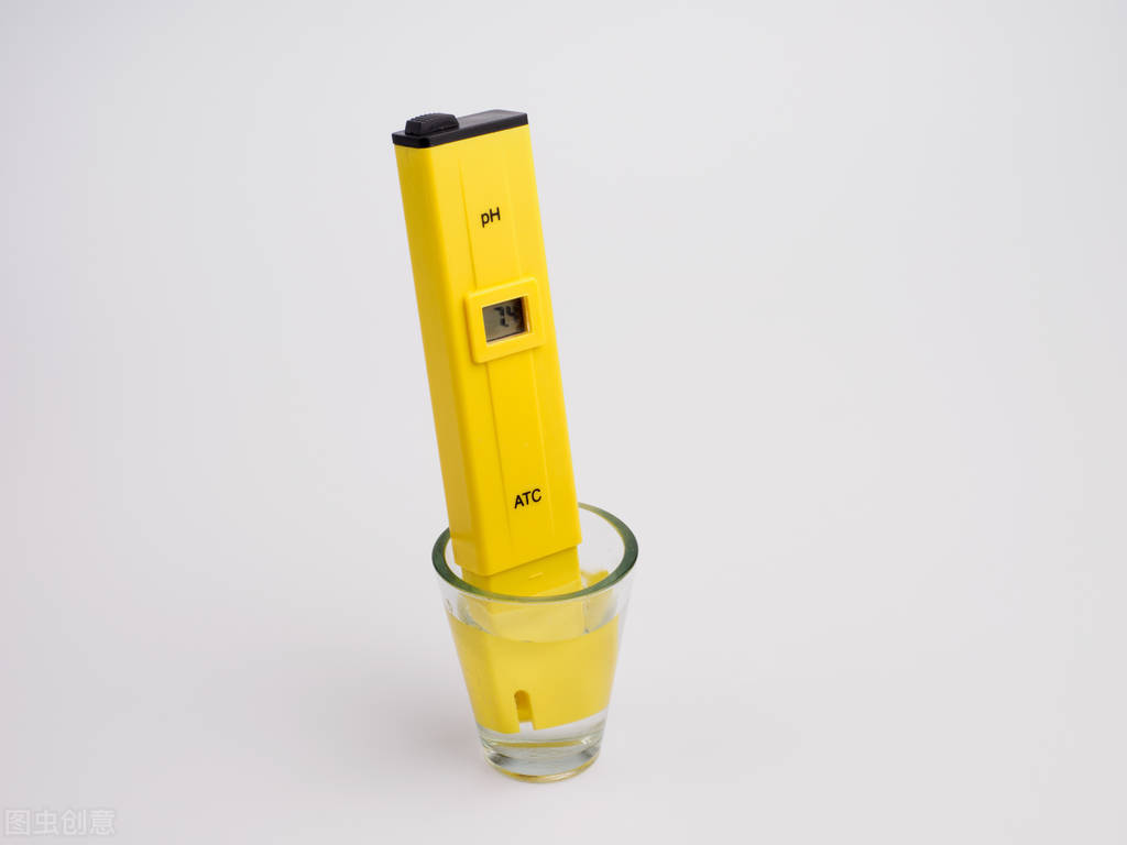 测土壤酸碱度的最简单有效的办法,怎样用酢浆草改变土壤酸碱度