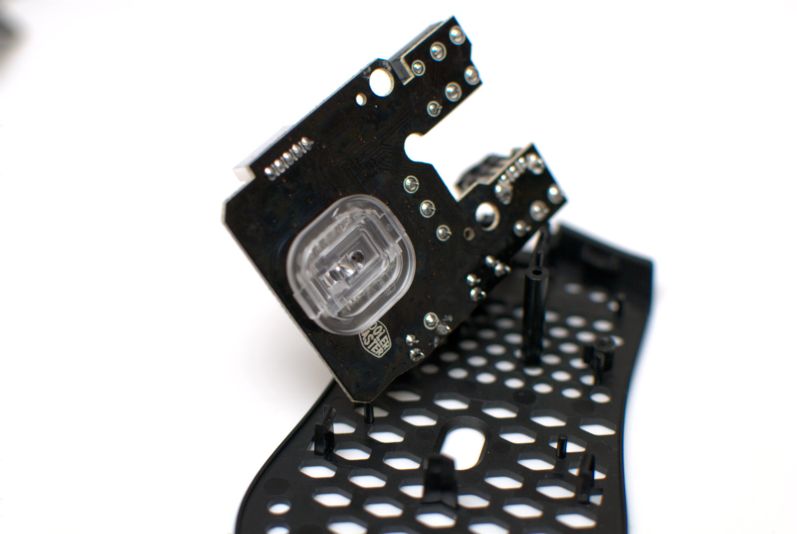 酷冷至尊鼠标mm710评测,酷冷至尊鼠标mm711和710