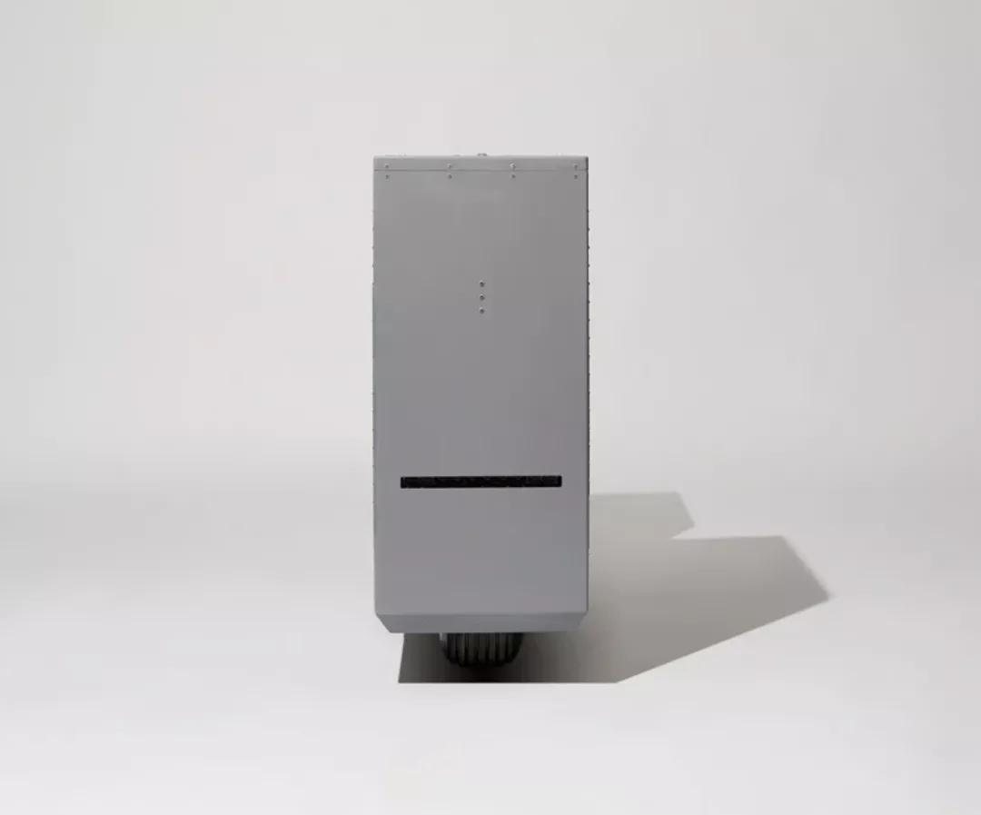 一辆能“隐身”的摩托，停路边贼都找不到