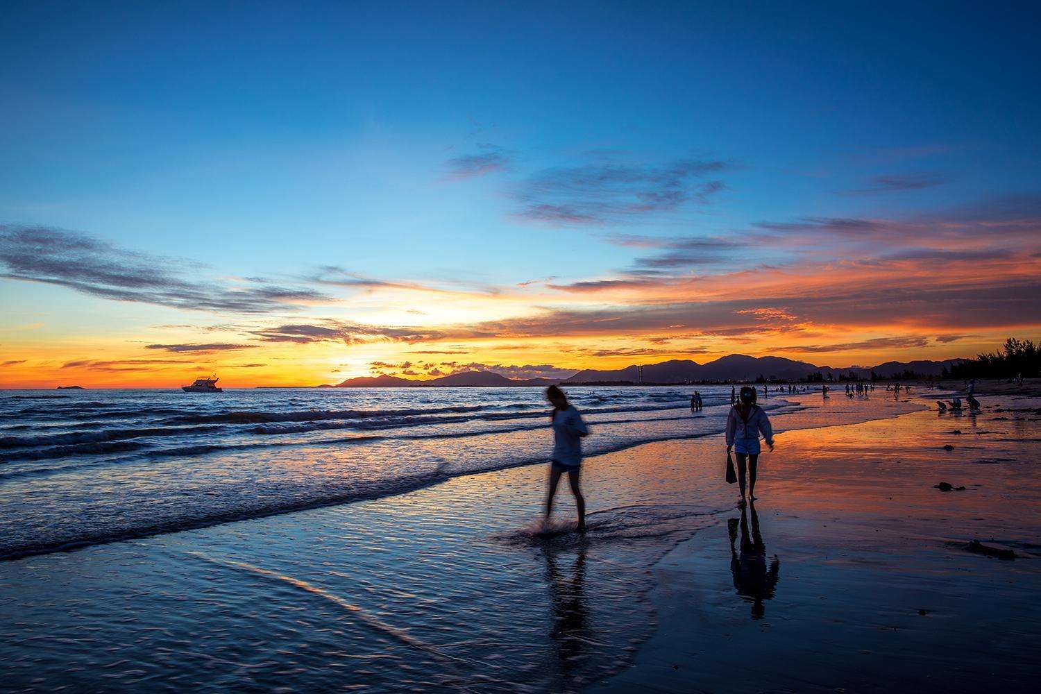 去日本旅行一般要带多少钱,去日本旅游至少要花多少钱