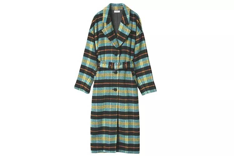 色彩丰富鲜艳的穿搭冬日,穿搭色彩运用