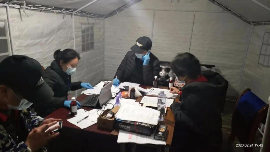 “白袍”法官,护你平安!|直通湖北