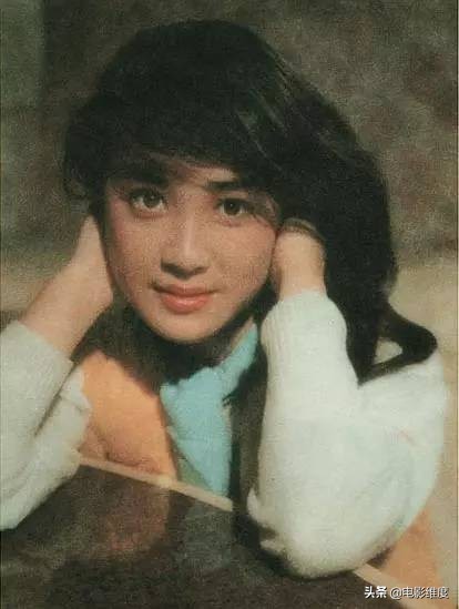 傅艺伟八十年代生活照,金巧巧吸毒还是傅艺伟吸毒