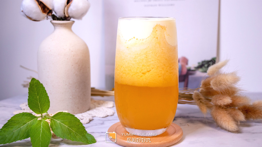 不限量的千层蛋糕全城狂送，挑战岳阳本土烘焙霸权的小苹果来啦