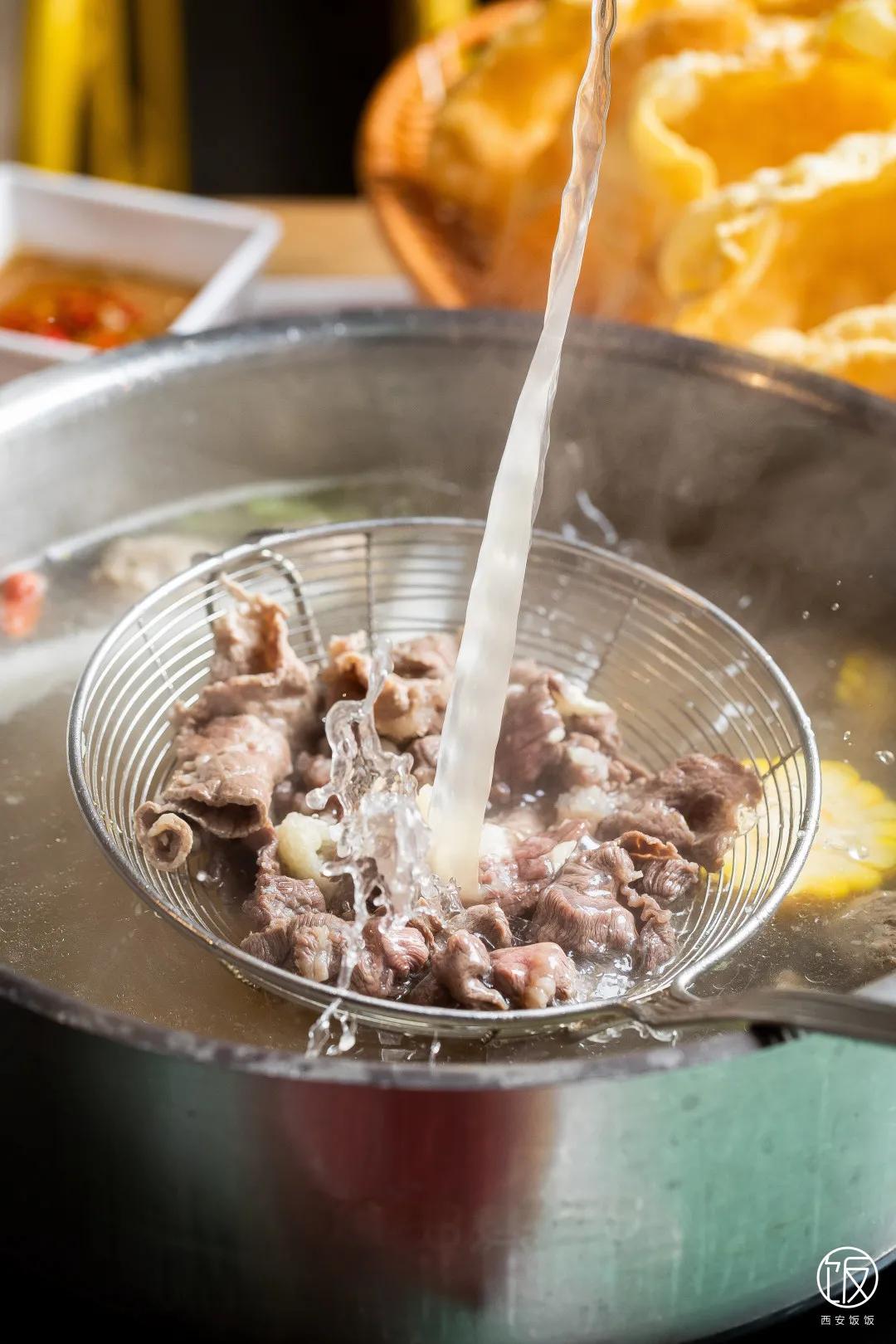 看得见钟楼的餐厅,看见钟楼的西安美食