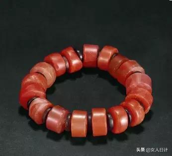 土豪看价值连城的东西,真正的土豪手串