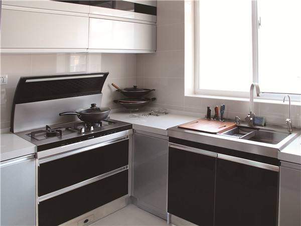 油烟机跟集成灶哪个性价比高,油烟机和集成灶哪个品牌性价比高