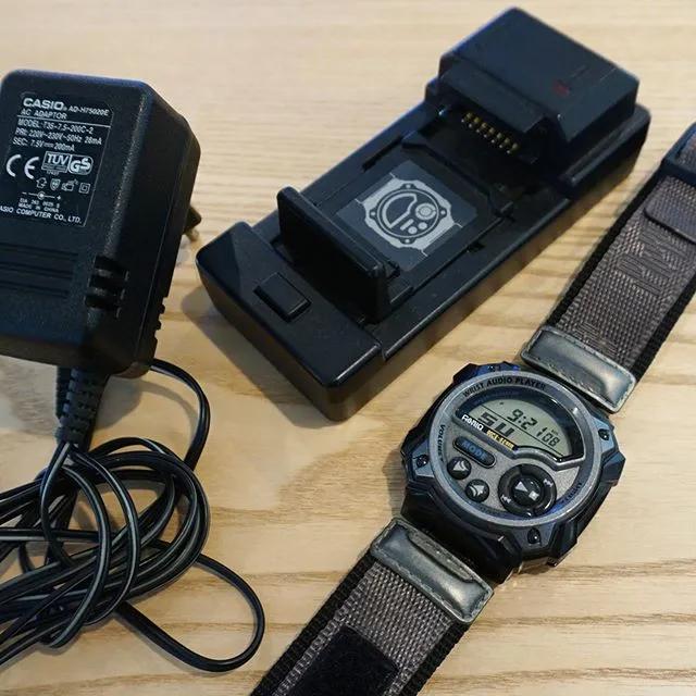 能听歌能拍照,二十年前的Casio怎么这么强?