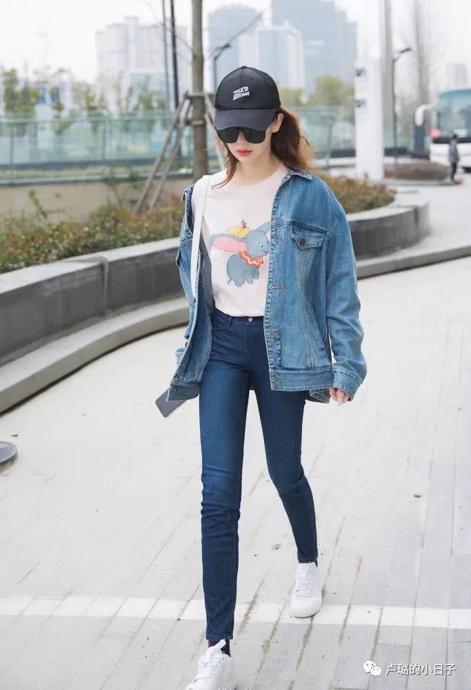 显高显瘦百搭，中年女人的少女感，是这样穿出来的