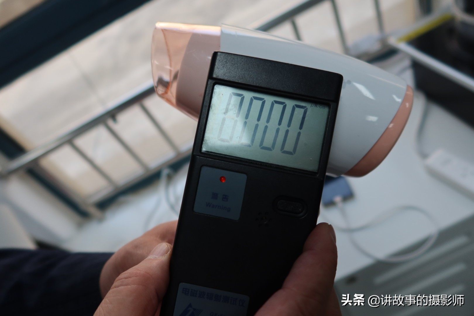 电炉明火炒菜，*裤内**点亮灯泡，魔术还是高科技？