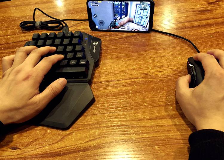 小鸡x2手柄如何玩吃鸡,gamesir盖世小鸡z2机械键盘