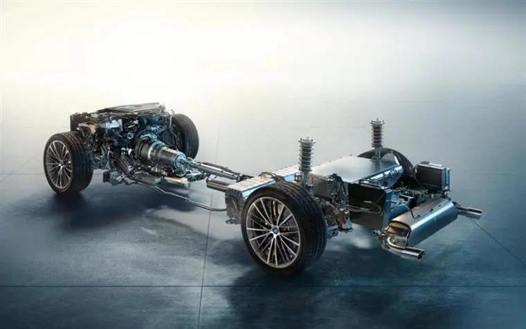 直列六缸发动机为何又成了“小甜甜”？V6难道有什么致命弱点？