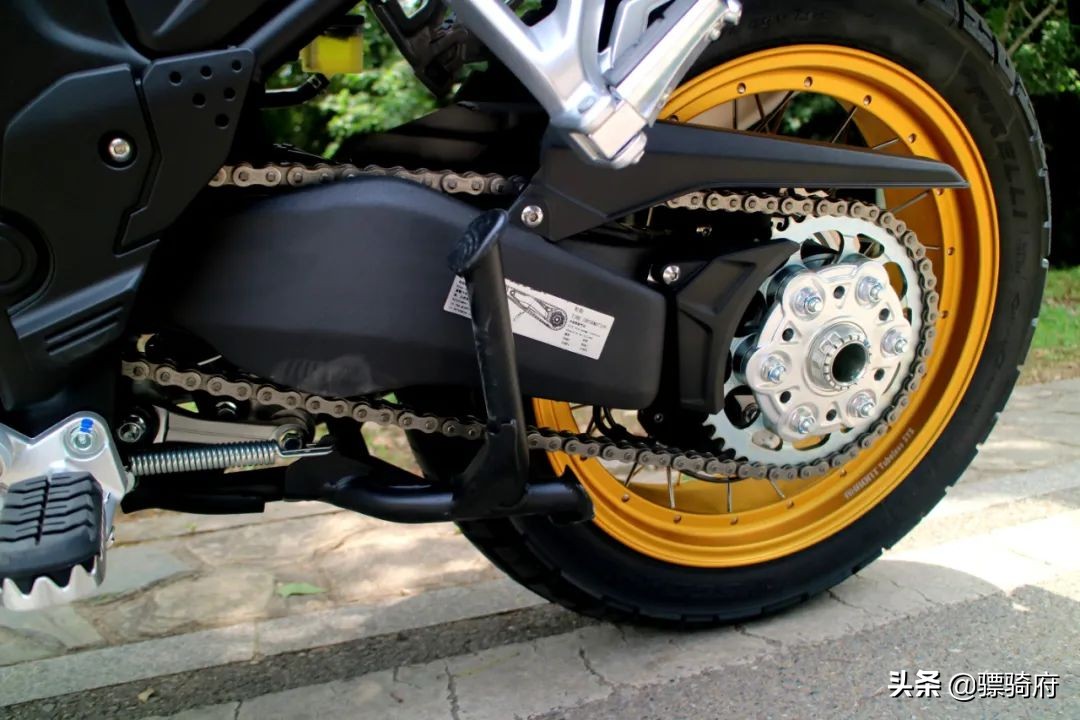 凯越500x单摇臂和本田cb400x,凯越500x单摇臂和凯越525的区别