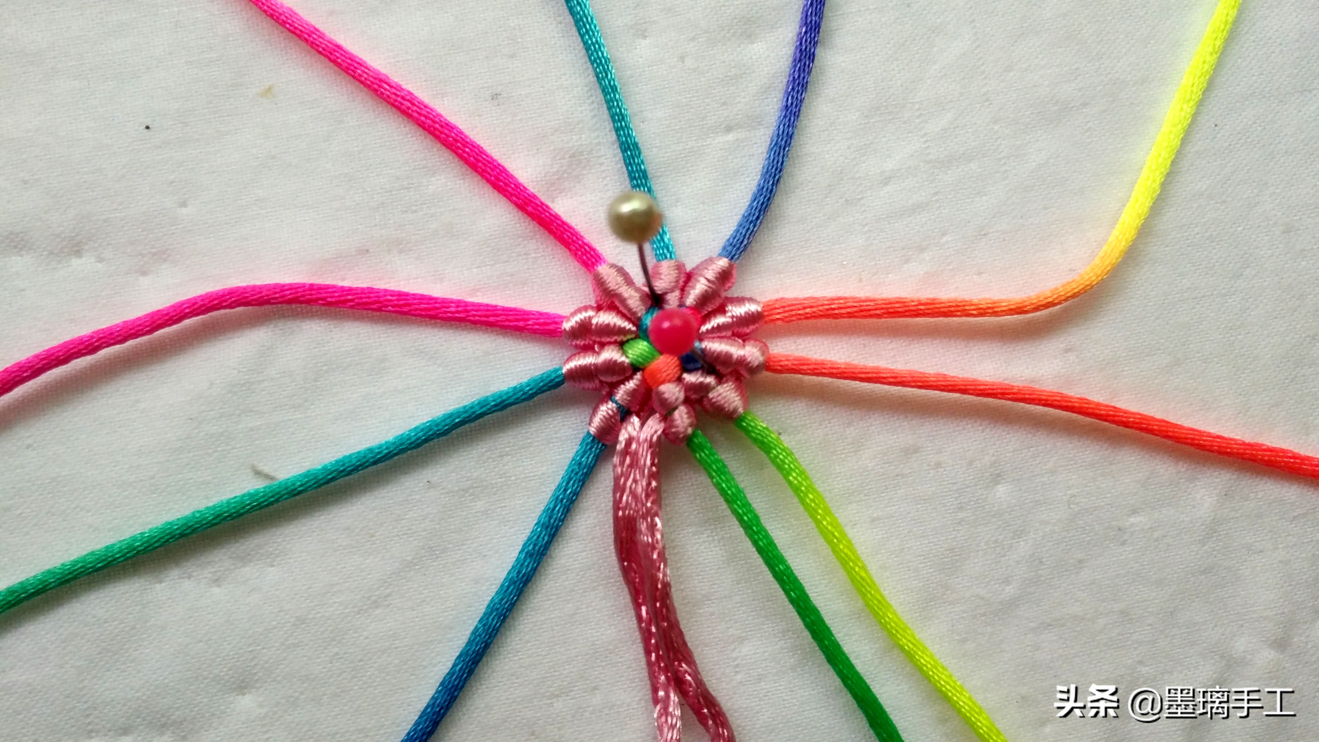 手工编绳大挂饰教程,手工编绳立体花朵挂毯视频教程