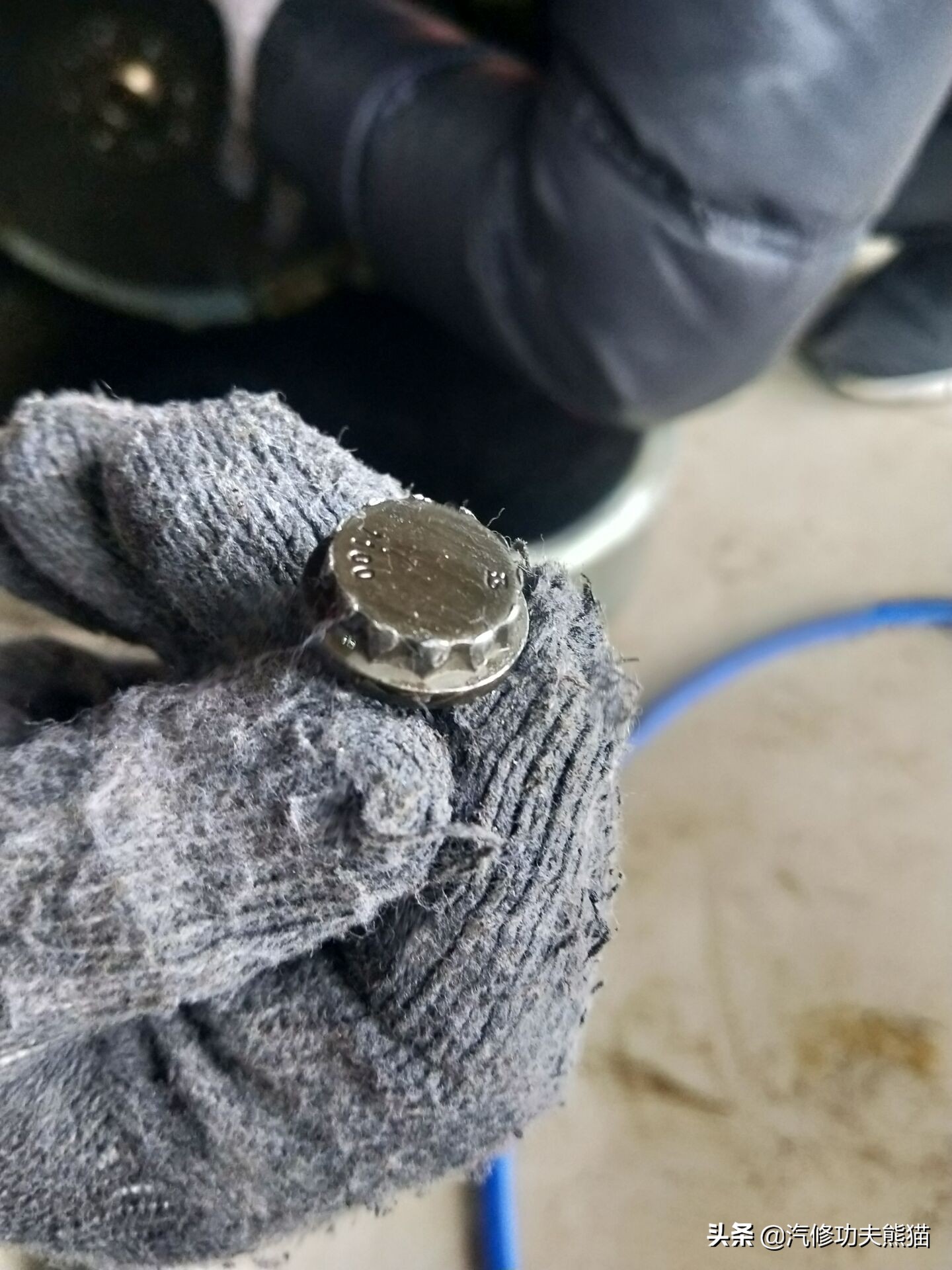 斯柯达明锐2010款2.0烧机油吗,09款斯柯达明锐1.6烧机油怎么解决