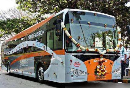 沙特土豪购买中国大巴车,沙特土豪看中国长途汽车