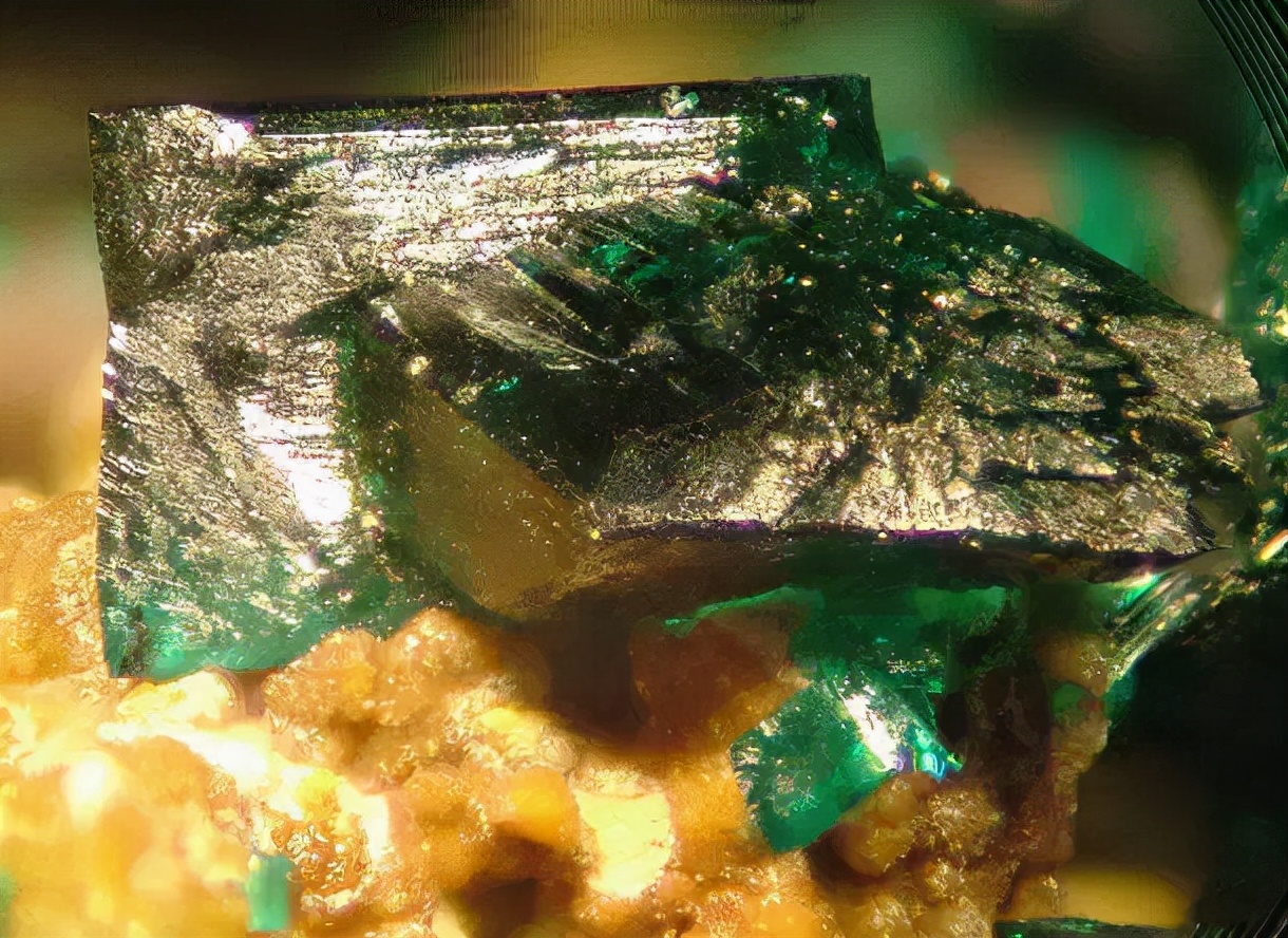 宝石对应的矿物种类及其详细信息,天然宝石鉴别最简单方法