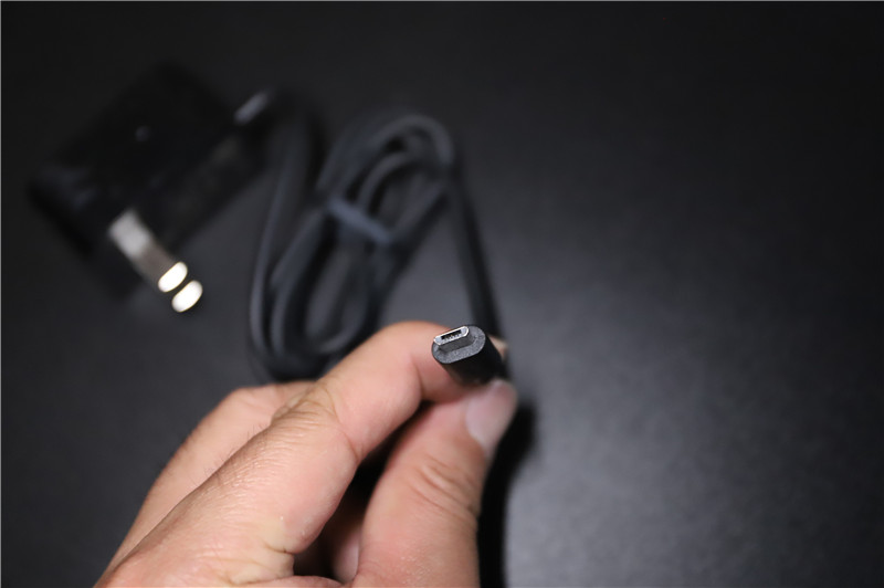 小米小爱音箱万能遥控版拆解,小爱音箱万能遥控版一直显示蓝灯