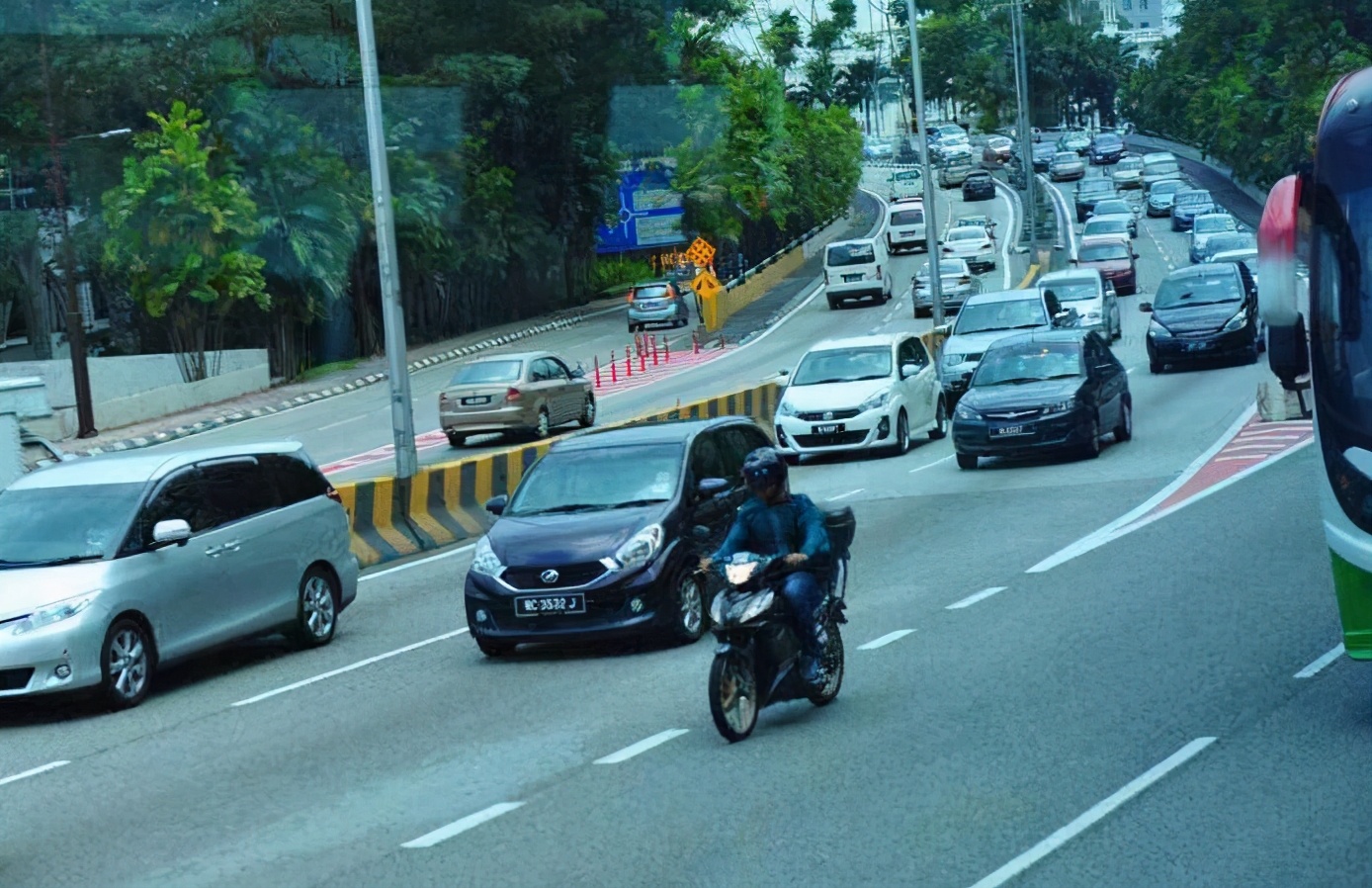 飞机是最安全的交通工具,飞机安全还是其他交通工具安全