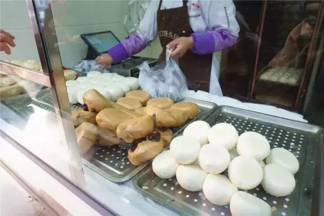 北京10家火了20年以上的老店,北京胡同里的12家传奇小店