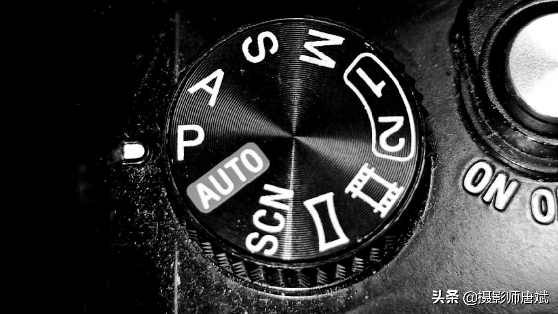 单反相机怎样能拍出好看人像照片,单反相机拍出的照片泛白怎么办