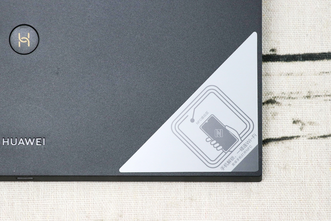 华为ax3pro和tplinkax3000哪个好,华为路由器ax37100和7102哪个好