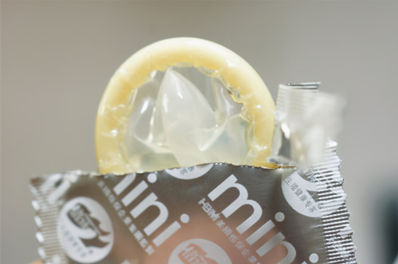 避孕率为什么不是100,女用避孕安全套有什么缺点