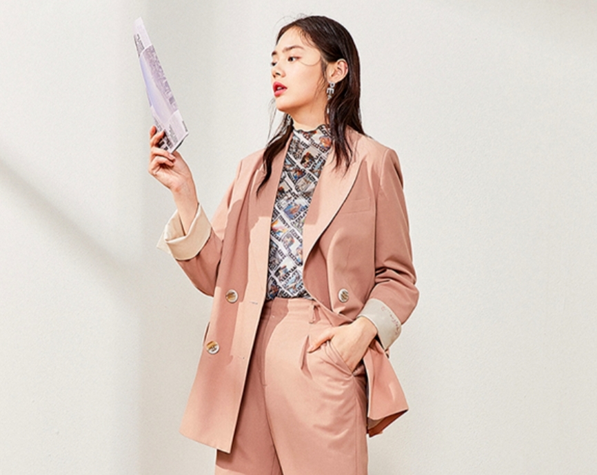 小个子女生复古风时尚穿搭,夏季小个子女生英伦风怎么搭配