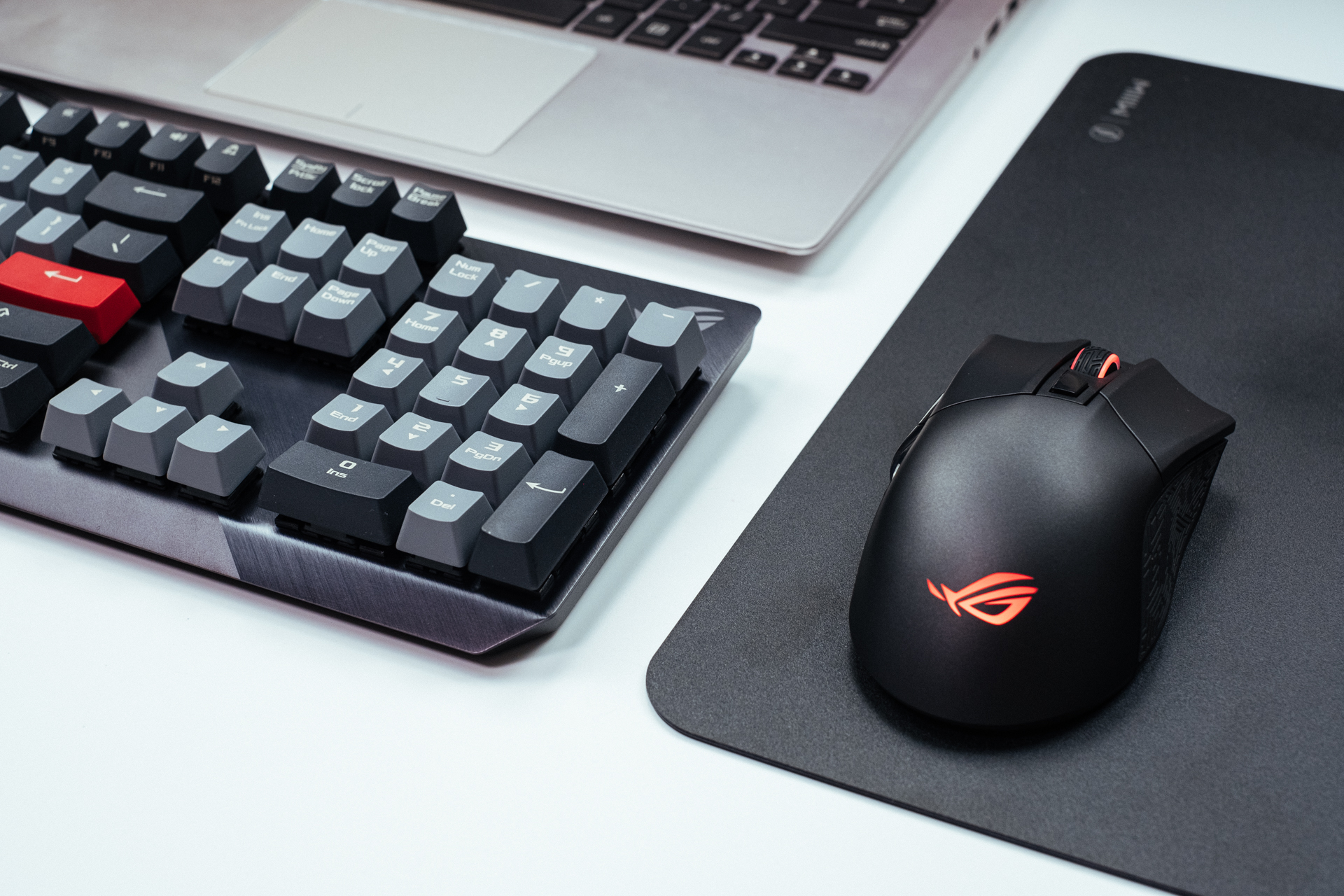 rog游侠竞技版红轴机械键盘评测,rog游侠rx键盘pbt版