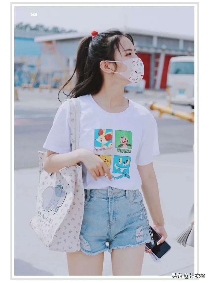 欧阳娜娜张子枫时尚芭莎,张子枫欧阳娜娜合照衣服