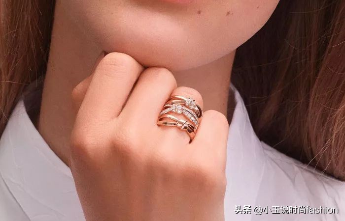 戒指戴在哪个手指上最合适,戒指的戴法和意义男女左右手