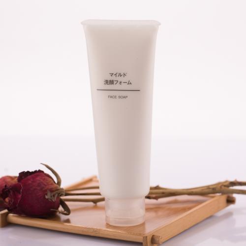 超级控油好用的洗面奶测评 (几款价廉物美的控油洗面奶)