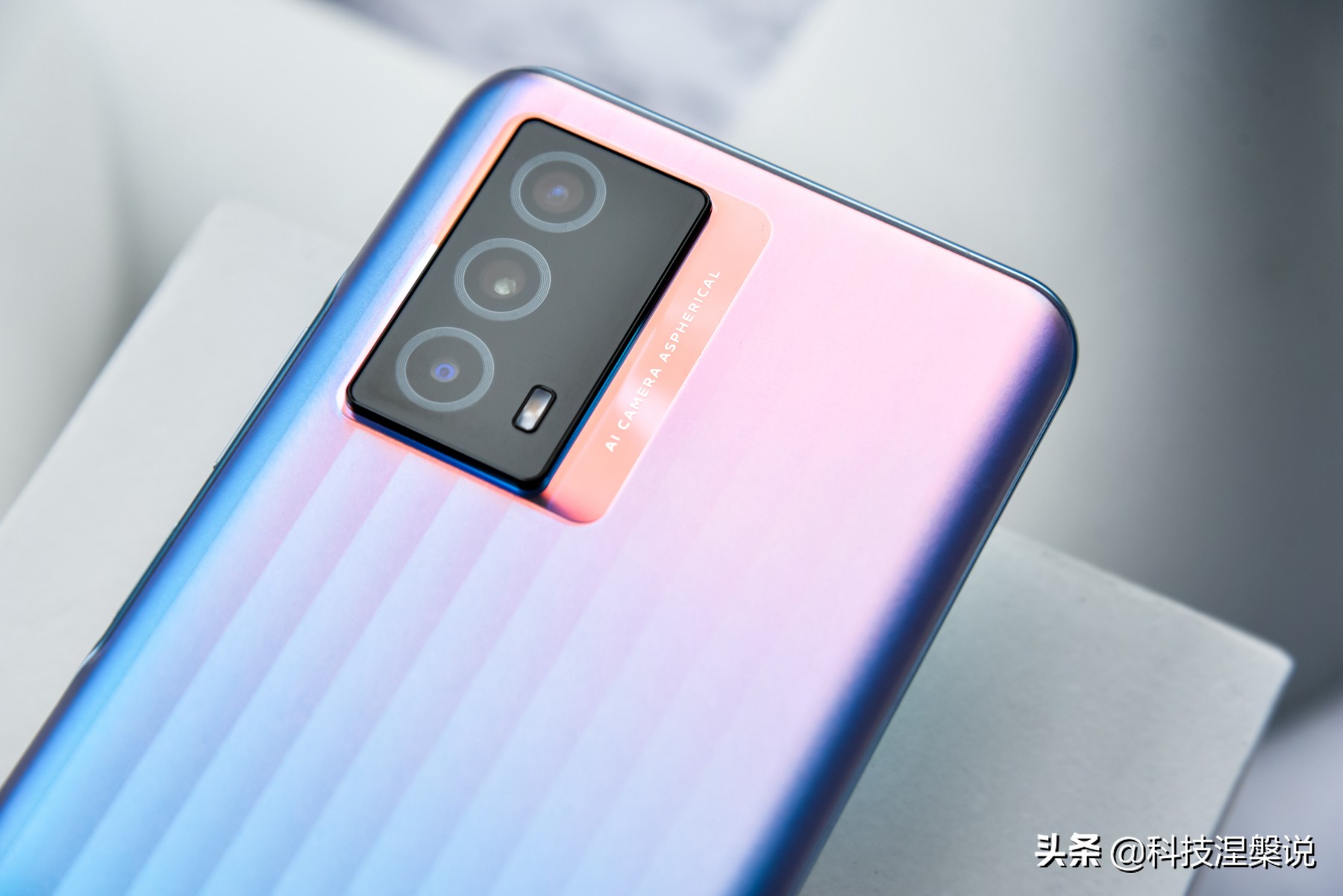 iqooz5手机怎么样值得买吗,刚出的iqooz5值不值得买