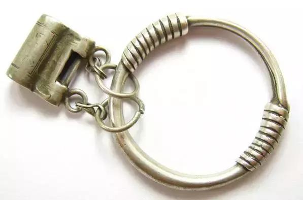 中国人的护身符,中国人专有的护身符