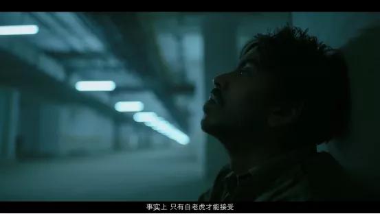 血腥雨夜，疯狂逆袭，这部励志电影吓得我直冒冷汗