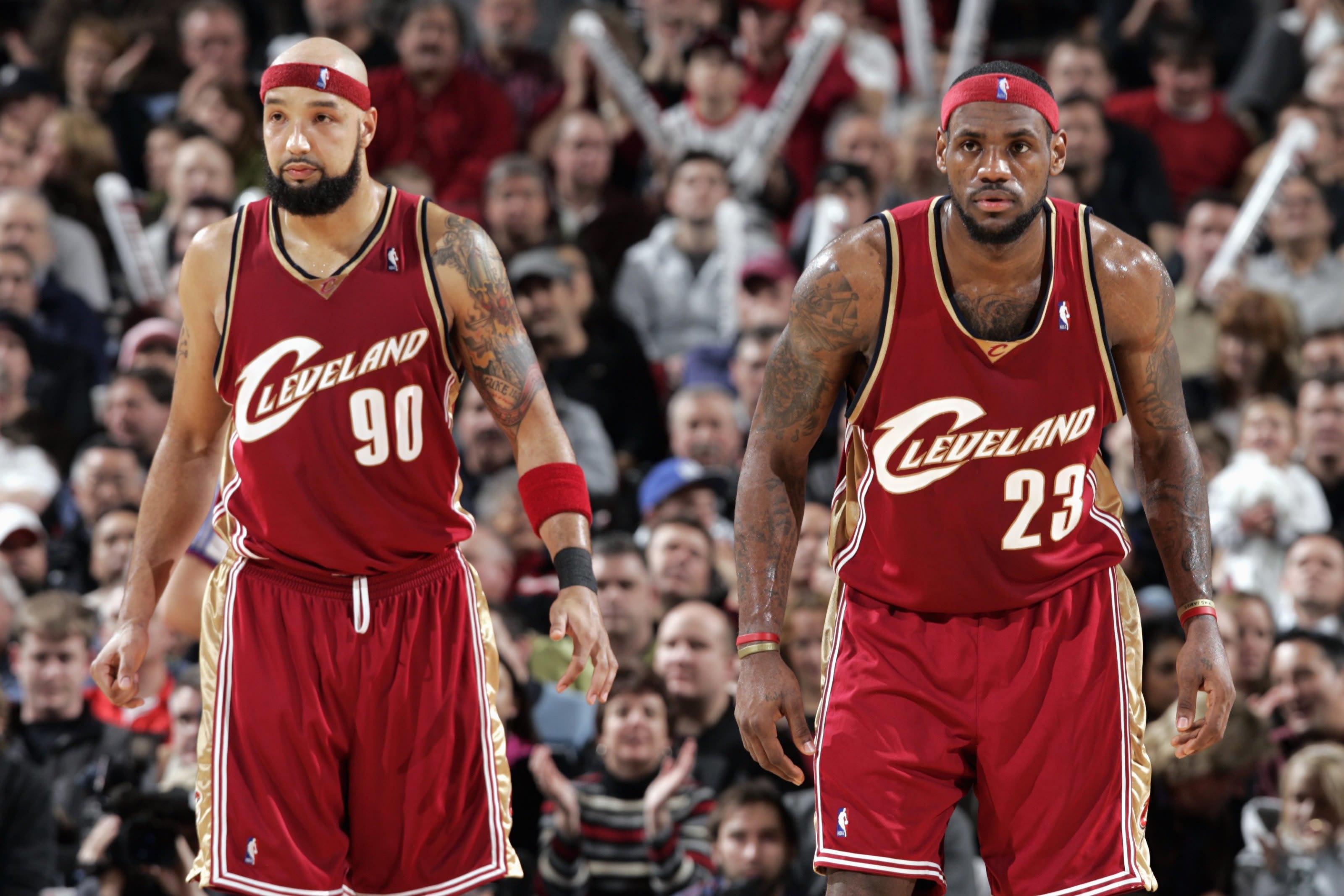 冷门的球星球衣,阿泰湖人球衣号码