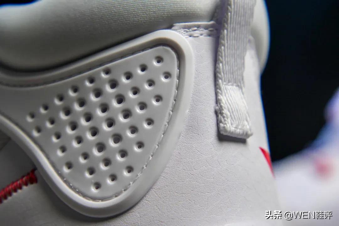 苦等5年终于发售的球鞋支线！CJ-SILENCER你如何评价？