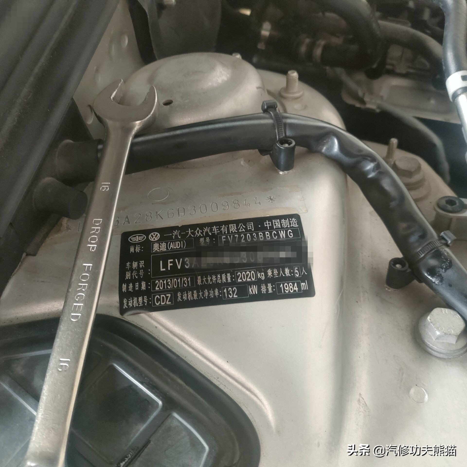 奥迪a4l治理烧机油,a4l奥迪烧机油怎样查