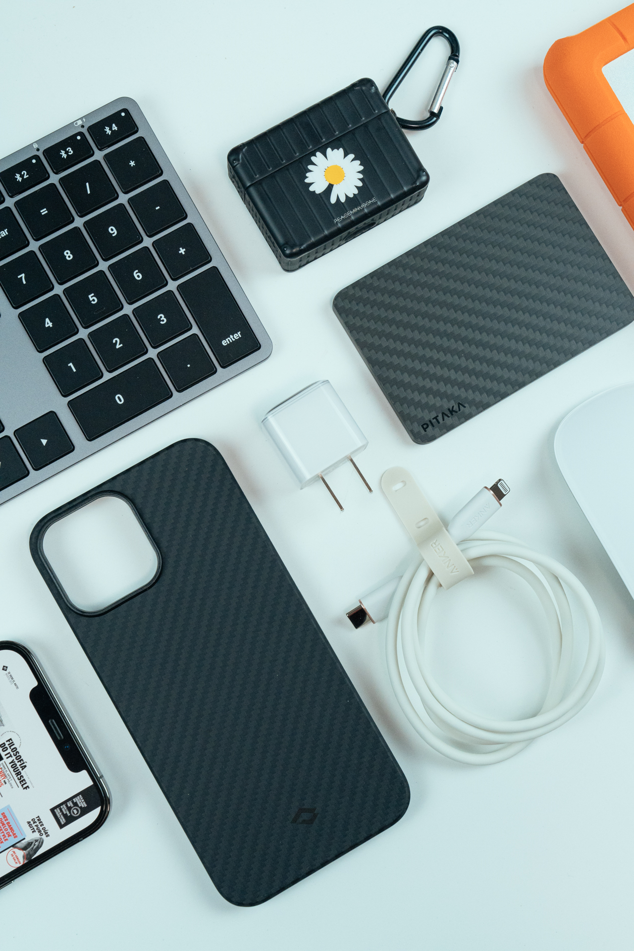 iphone13手机壳硅磁吸,iphone13手机壳推荐磁吸