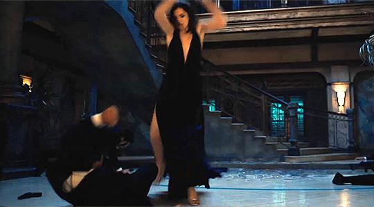 这一次“花瓶”，赢了