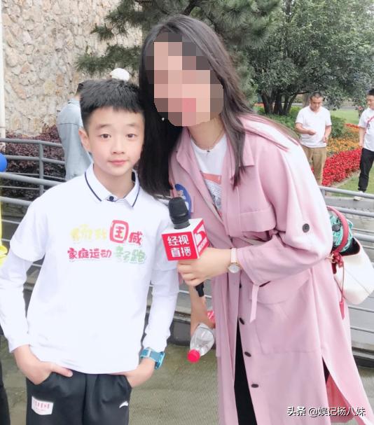 杨阳洋实际身高,11岁杨阳洋长头发