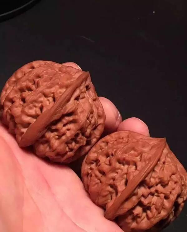 文玩核桃阴皮和反油,文玩核桃阴皮和反油怎么办