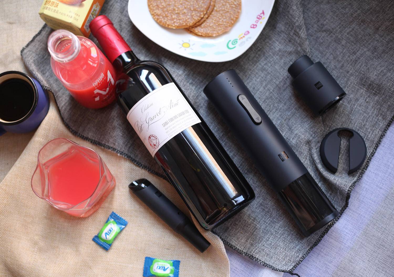 红酒开瓶器电动的好还是手动的好,红酒开瓶器手动电动哪款好