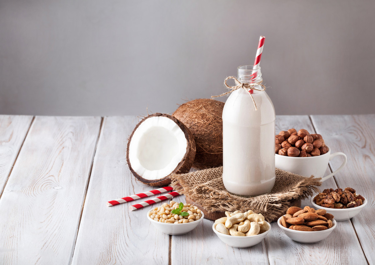 眼睛弱视吃什么食补,小孩弱视是食补快还是吃药好得快