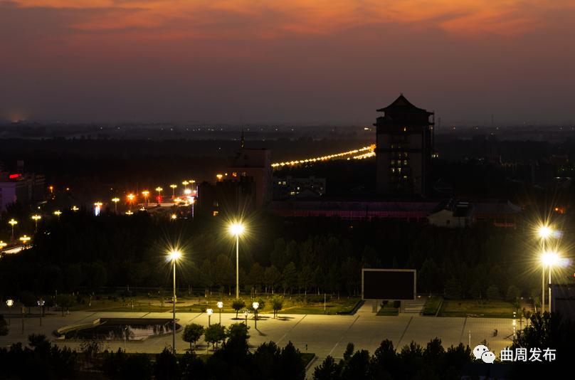 璀璨中国丨千年美誉凤凰城五彩霓裳亮曲周