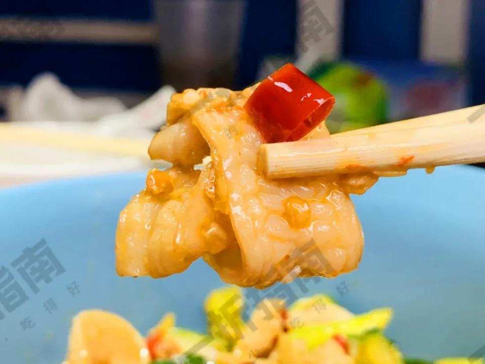 多嘴肉蟹煲餐厅设计,多嘴肉蟹煲点评